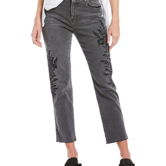 Free People Embroidered Girlfriend Jeans Size 24 - Picture 3 of 5